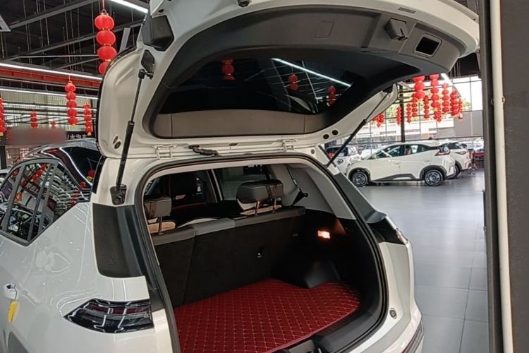 Used AION Y 2025 Plus 430 Smart Edition Trunk
