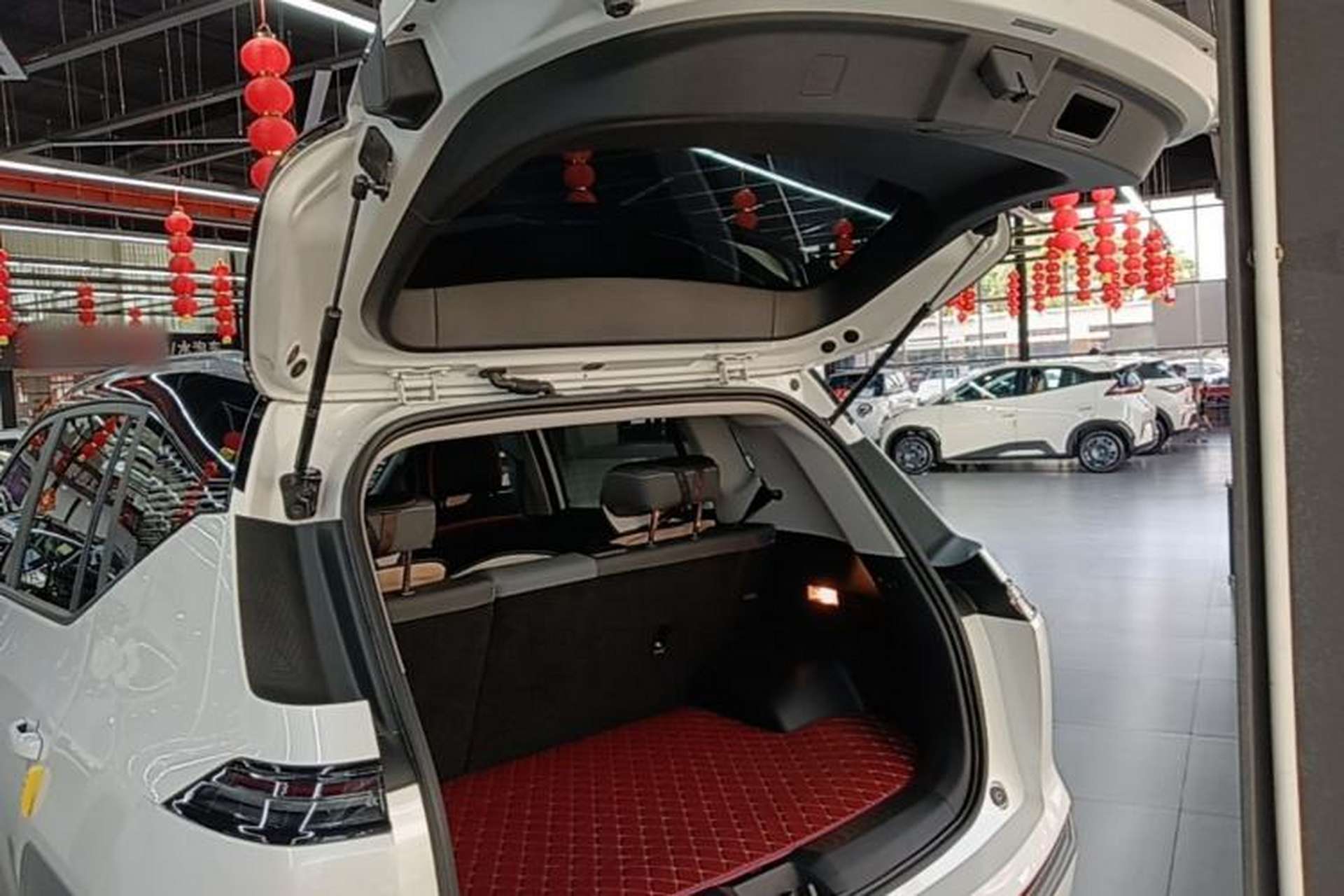 Used AION Y 2025 Plus 430 Smart Edition Trunk