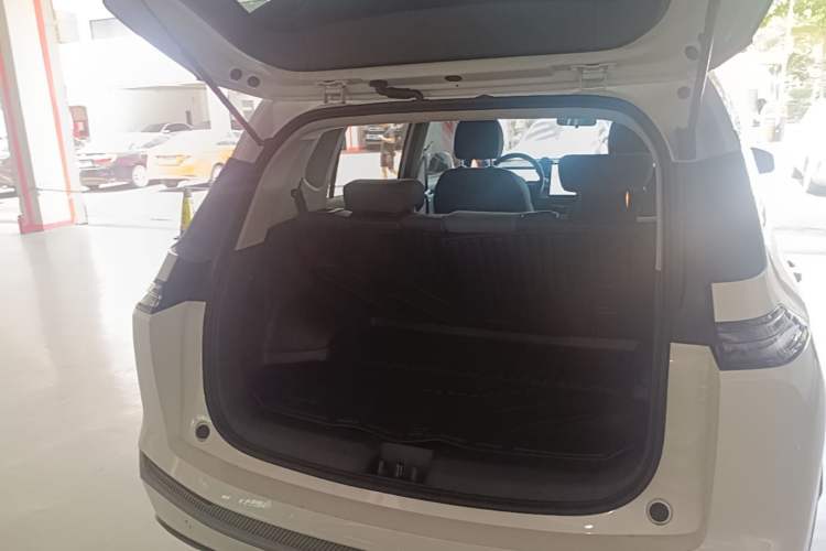 Used AION Y 2025 Plus 510 Smart Edition Trunk
