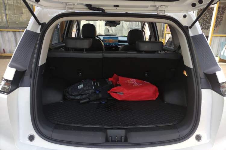 Used AION Y 2025 Plus 510 Zhihao Edition Trunk
