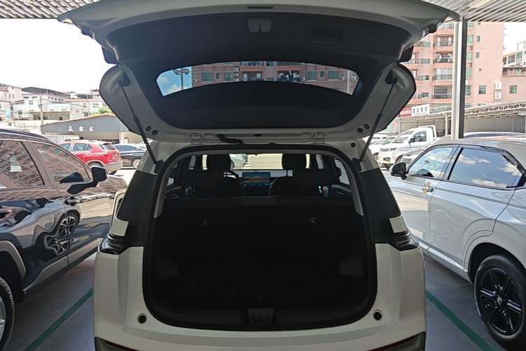 Used AION Y 2025 Plus 510 Smart Edition Trunk