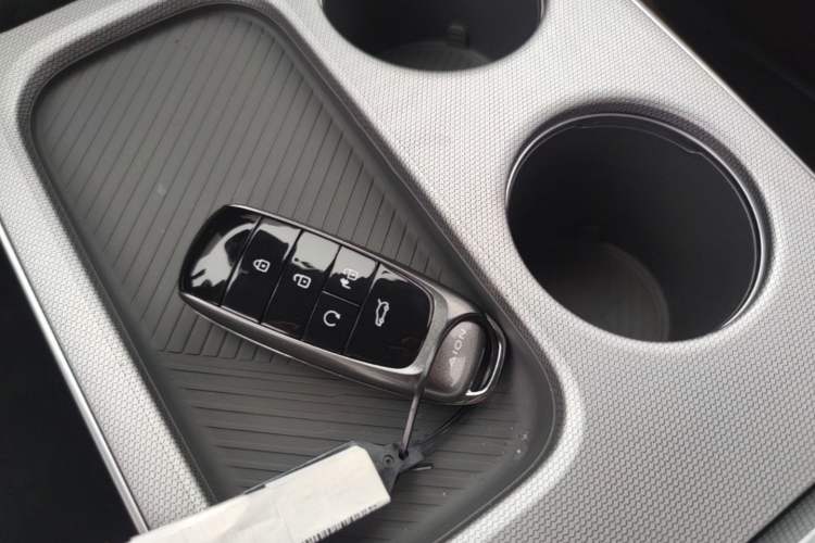 Used AION Y 2025 Plus 510 Enjoy Executive Edition 58.9 kWh Vehicle Key