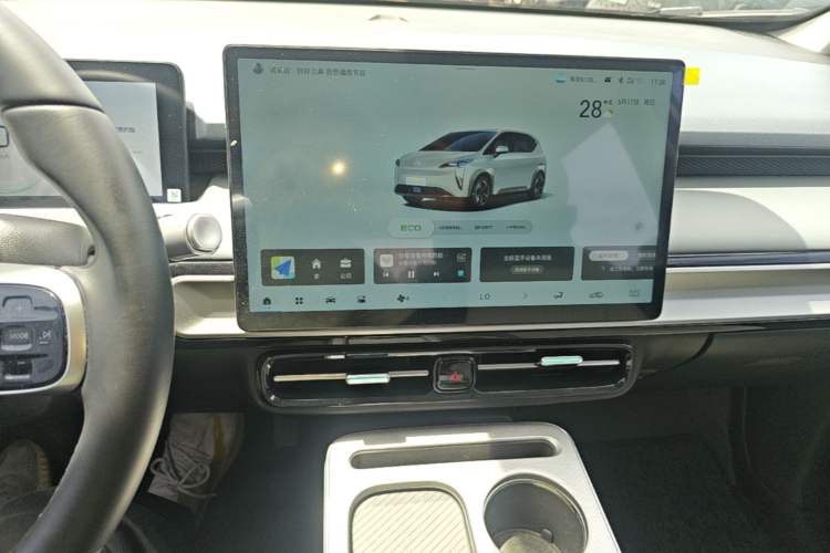 Used AION Y 2025 Plus 510 Enjoy Edition Audio And AC Panel