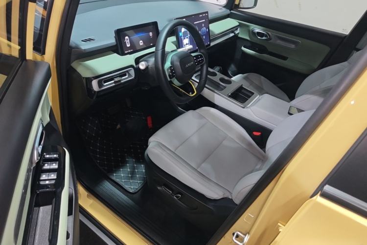 Used AION Y 2025 Plus 510 Zhihao Edition Driver Seat