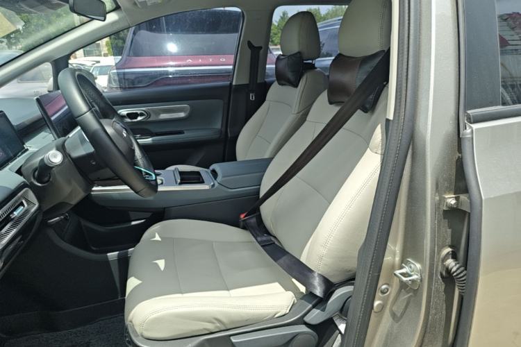 Used AION Y 2025 Plus 510 Enjoy Edition Left Front Seat