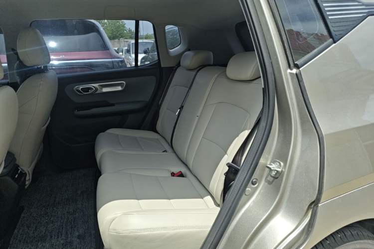 Used AION Y 2025 Plus 510 Enjoy Edition Left Rear Seat