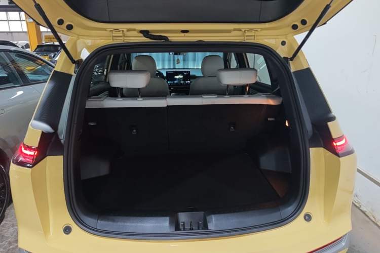 Used AION Y 2025 Plus 510 Zhihao Edition Trunk