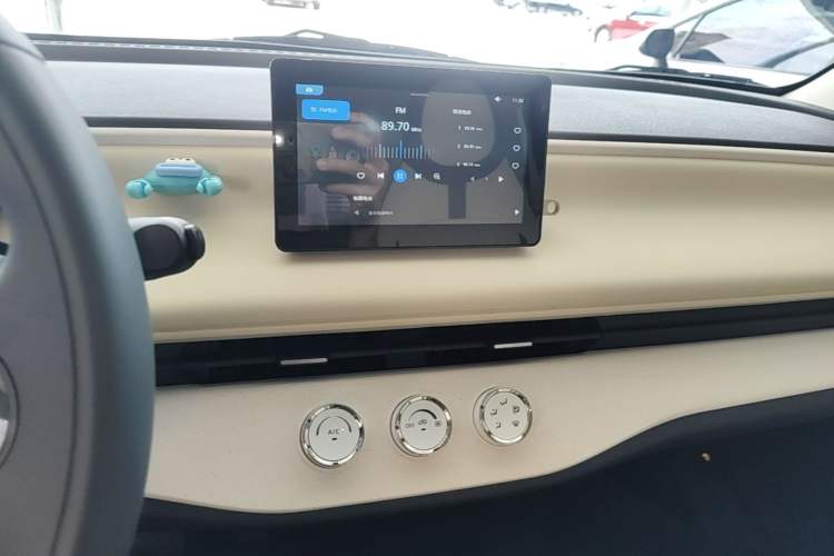 Used Aishang 2026 Model Glamorous Edition Audio And AC Panel