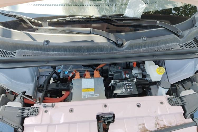 Used Aishang 2026 Model Glamorous Edition Engine Bay