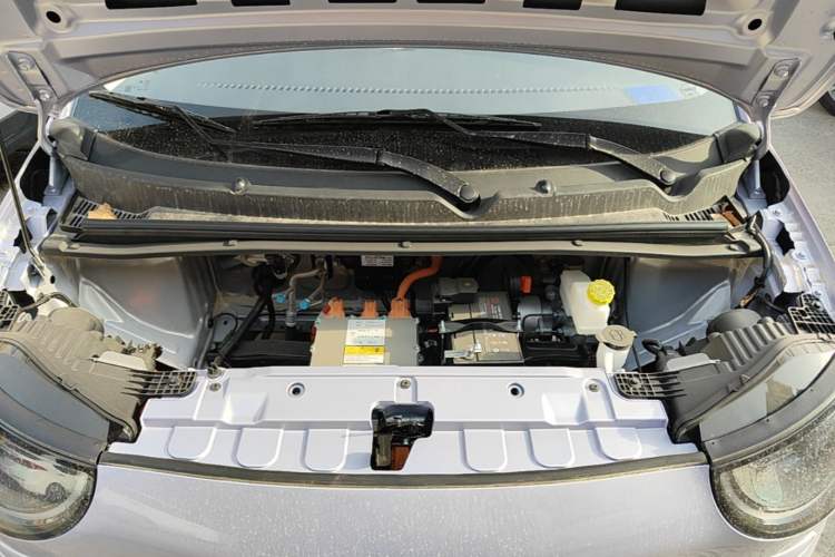Used Aishang 2026 Model Glamorous Edition Engine Bay