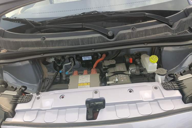 Used Aishang 2026 Model Glamorous Edition Engine Bay