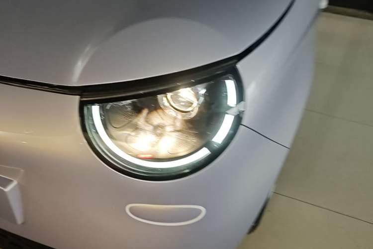 Used Aishang 2026 Model Glamorous Edition Left Front Headlight