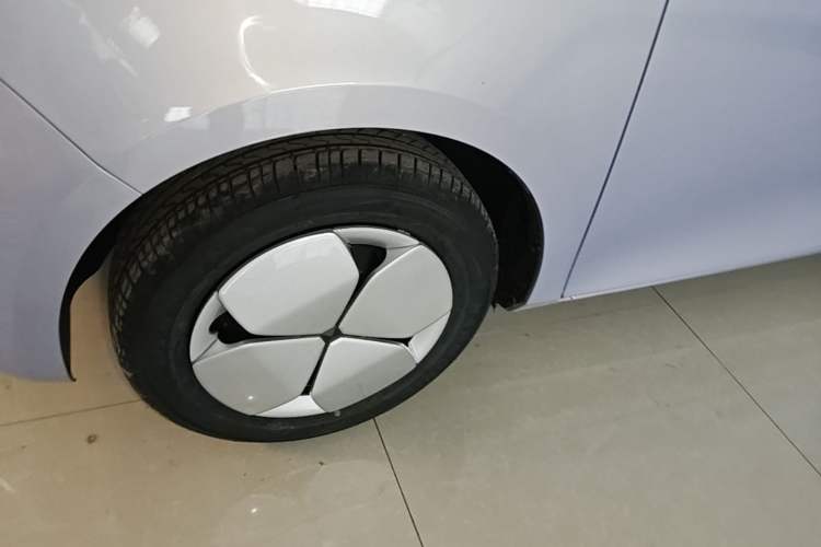 Used Aishang 2026 Model Glamorous Edition Left Front Wheel Hub