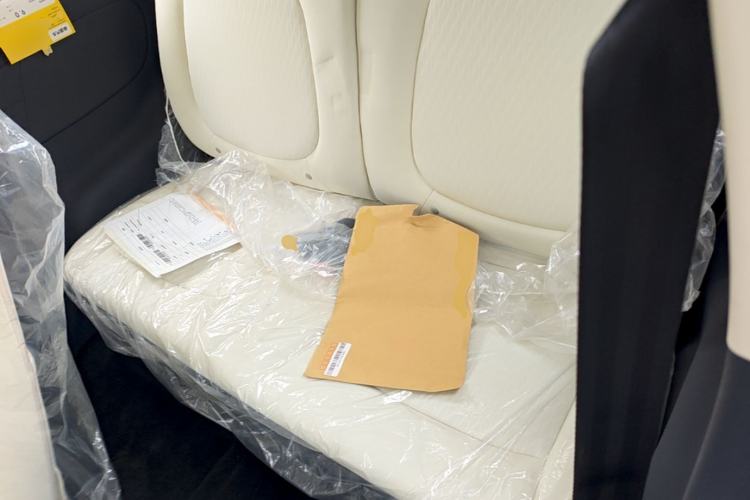Used Aishang 2026 Model Glamorous Edition Left Rear Seat