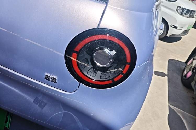 Used Aishang 2026 Model Cool Edition Right Rear Taillight