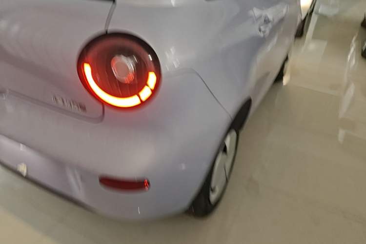 Used Aishang 2026 Model Glamorous Edition Right Rear Taillight