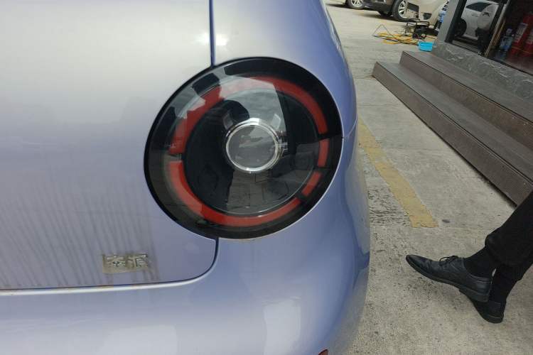 Used Aishang 2026 Model Glamorous Edition Right Rear Taillight