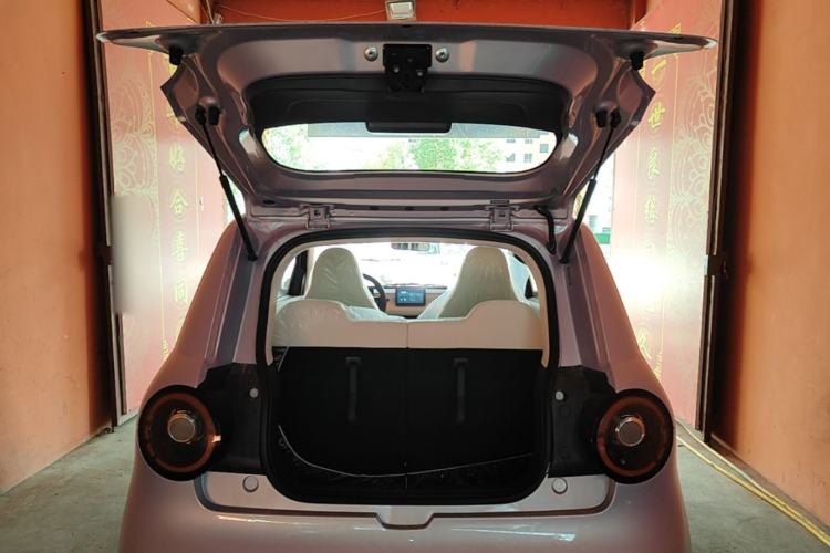 Used Aishang 2026 Model Glamorous Edition Trunk