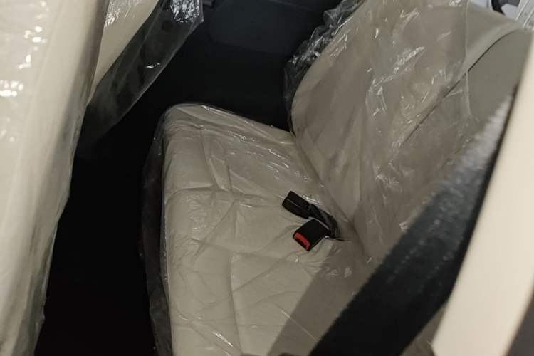 Used Aishang 2026 Model Glamorous Edition Left Rear Seat