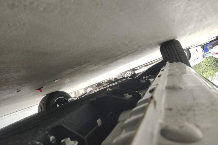 Used Aishang 2026 Model Glamorous Edition Left Side Sill
