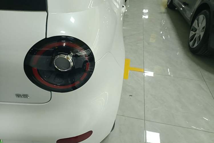 Used Aishang 2026 Model Glamorous Edition Right Rear Taillight