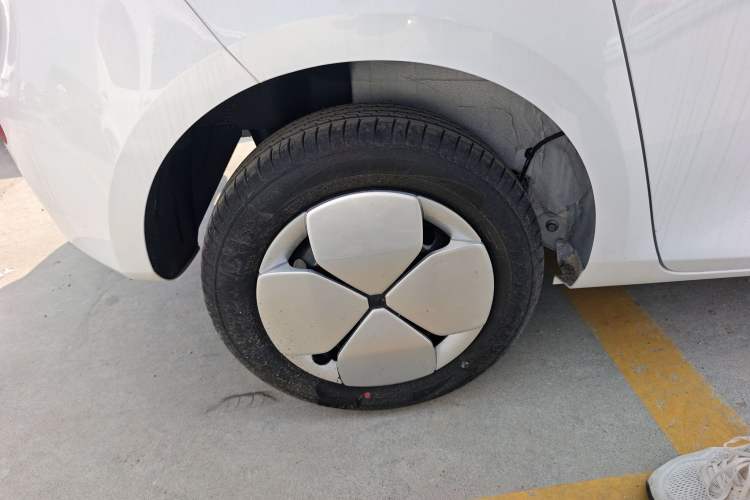 Used Aishang 2026 Model Glamorous Edition Right Rear Wheel Hub