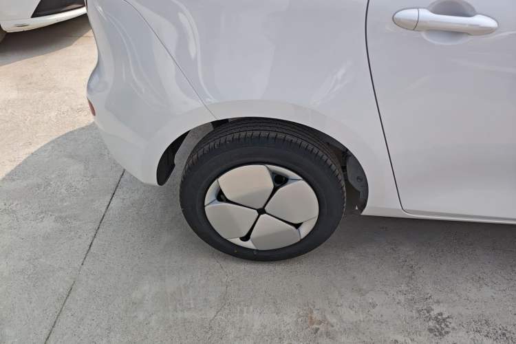 Used Aishang 2026 Model Glamorous Edition Right Rear Wheel Hub