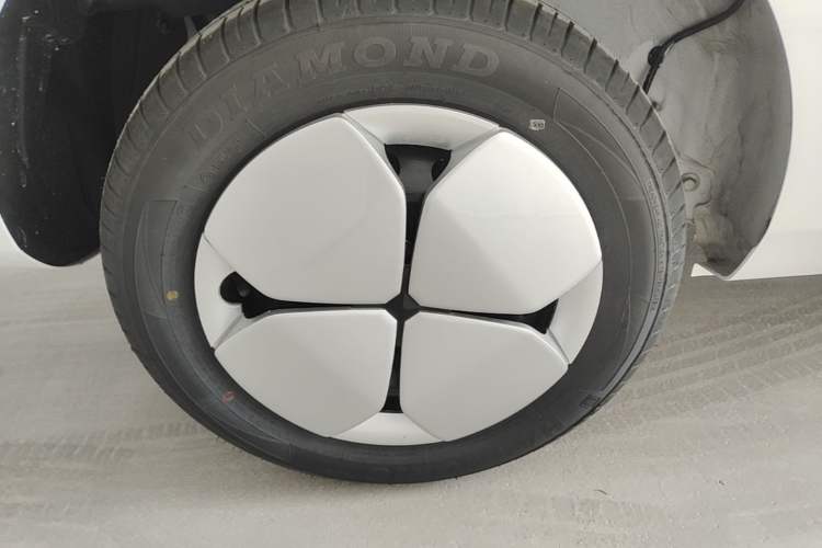 Used Aishang 2026 Model Glamorous Edition Right Rear Wheel Hub