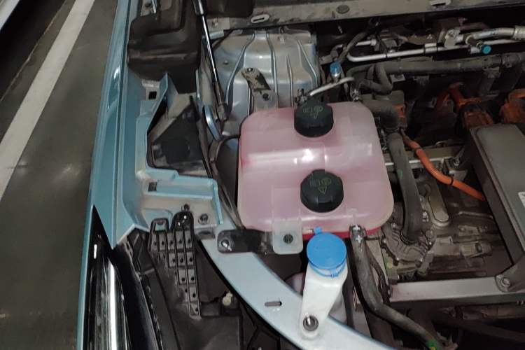 Used Aiways U5 2021 U5 Long-Range PURE Intelligent Edition Engine Bay Right