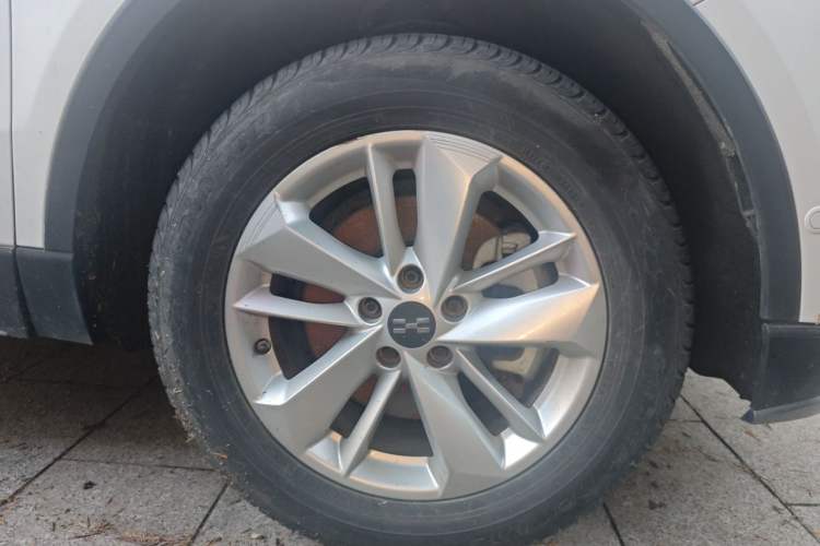 Used Aiways U5  Right Front Wheel Hub