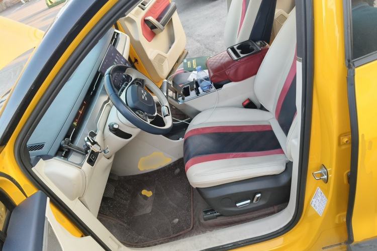 Used Aiways U6 2023 Play 63 kWh Left Front Seat