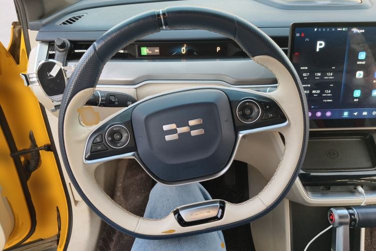 Used Aiways U6 2023 Play 63 kWh Steering Wheel