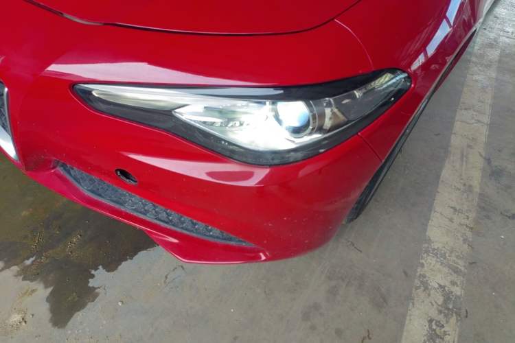 Used Alfa Romeo Giulia 2017 2.0T 200HP Luxury Edition Left Front Headlight