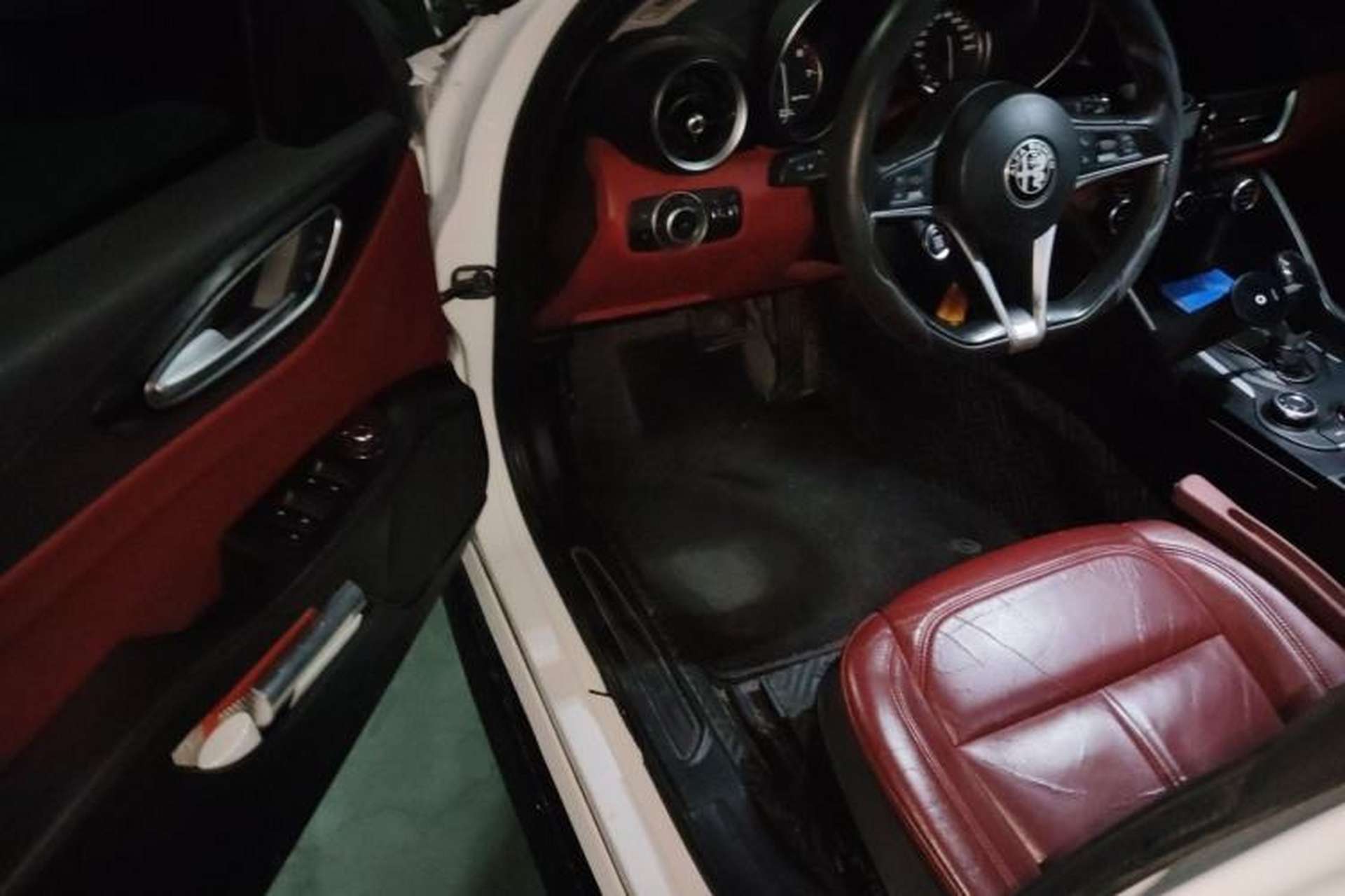 Used Alfa Romeo Giulia 2017 2.0T 200HP Elite Edition Driver Seat