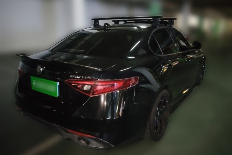 Used Alfa Romeo Giulia 2017 2.0T 200HP Elite Edition Rear Right 45 Deg