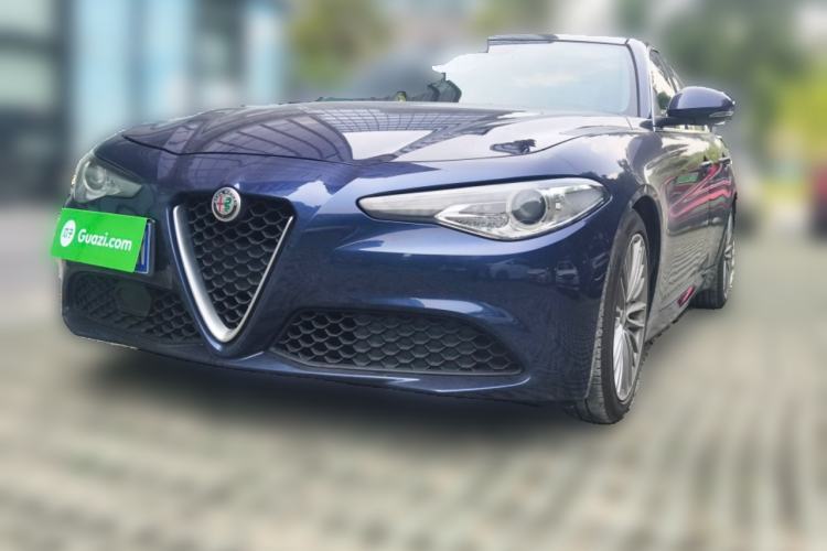 Used Alfa Romeo Giulia 2017 2.0T 280HP Luxury Edition Guazi used car, China used car export, Used car for sale, Used  cars, Cheapest cars for sale