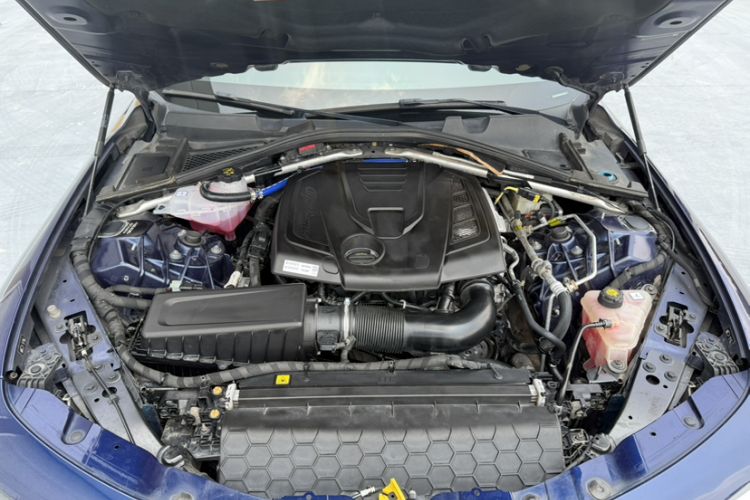 Used Alfa Romeo Giulia 2017 2.0T 200HP Elite Edition Engine Bay