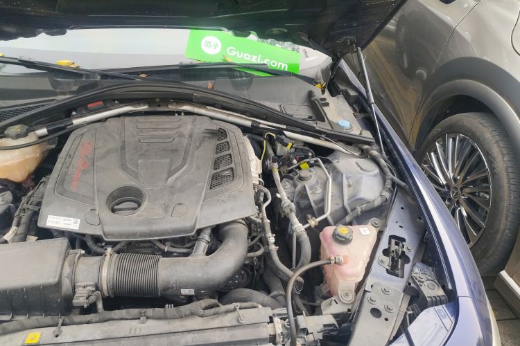 Used Alfa Romeo Giulia 2017 2.0T 280HP Luxury Edition Engine Bay Left
