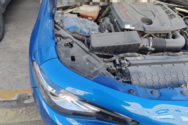 Used Alfa Romeo Giulia 2017 2.0T 200HP Luxury Edition Engine Bay Right