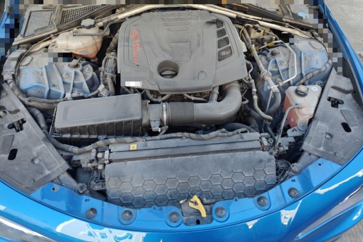 Used Alfa Romeo Giulia 2017 2.0T 200HP Luxury Edition Engine Bay