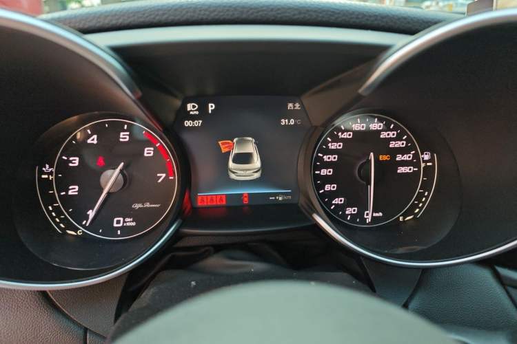 Used Alfa Romeo Giulia 2017 2.0T 280HP Luxury Edition Instrument Cluster