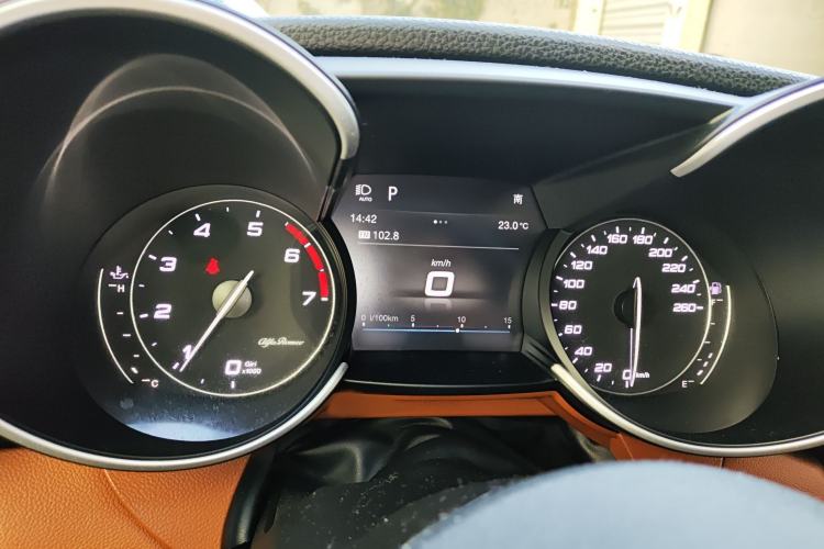Used Alfa Romeo Giulia 2017 2.0T 280HP Luxury Edition Instrument Cluster