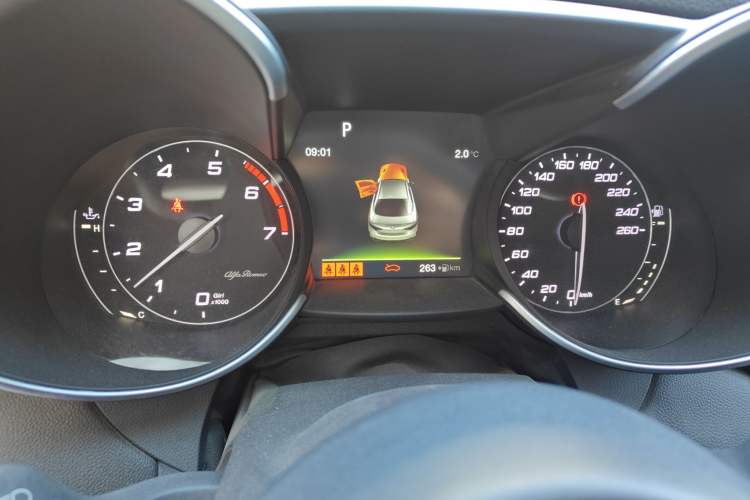 Used Alfa Romeo Giulia 2017 2.0T 200HP Luxury Edition Instrument Cluster