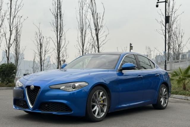 Used Alfa Romeo Giulia 2017 2.0T 280HP Luxury Edition