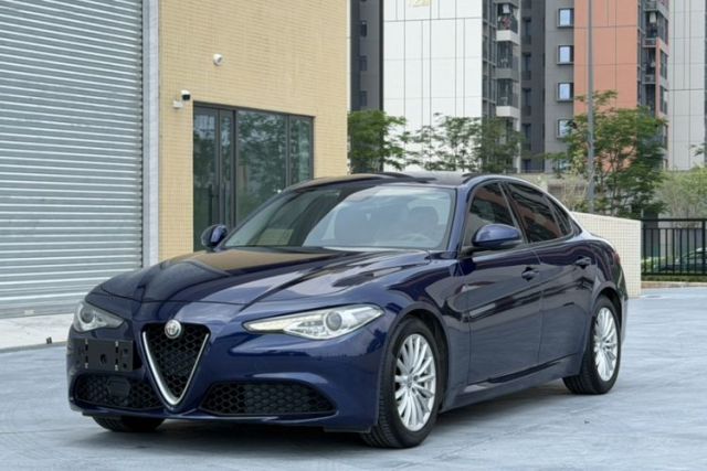 Used Alfa Romeo Giulia 2017 2.0T 200HP Elite Edition