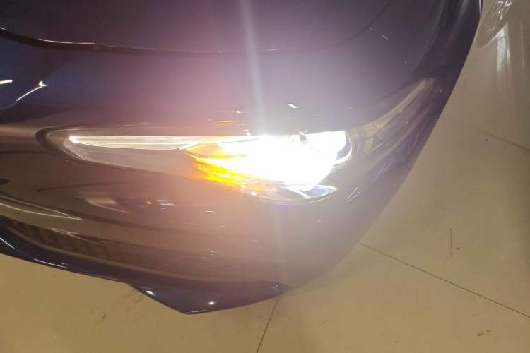 Used Alfa Romeo Giulia 2017 2.0T 280HP Luxury Edition Left Front Headlight