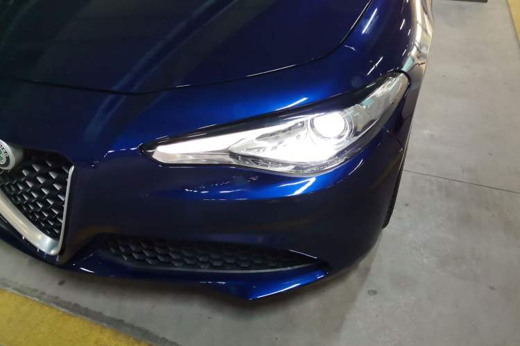 Used Alfa Romeo Giulia 2017 2.0T 280HP Luxury Edition Left Front Headlight