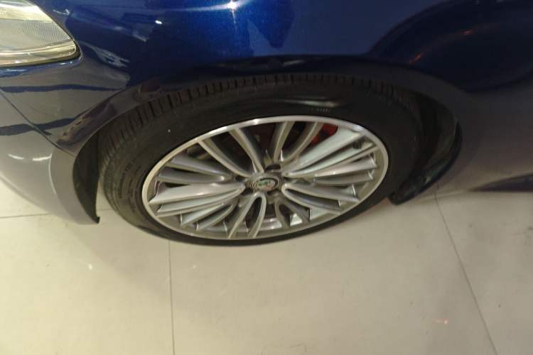 Used Alfa Romeo Giulia 2017 2.0T 280HP Luxury Edition Left Front Wheel Hub