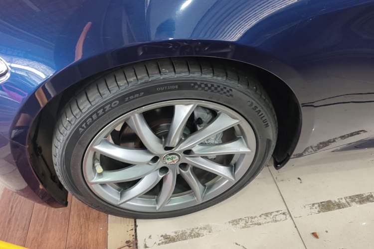 Used Alfa Romeo Giulia 2017 2.0T 200HP Luxury Edition Left Front Wheel Hub