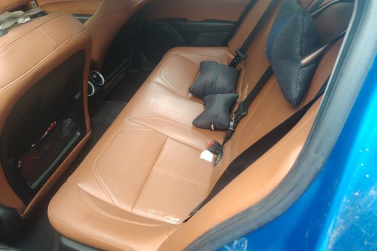 Used Alfa Romeo Giulia 2017 2.0T 200HP Luxury Edition Left Rear Seat
